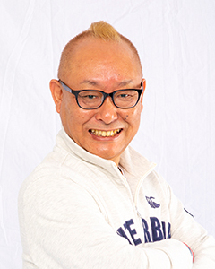 本間　秋彦